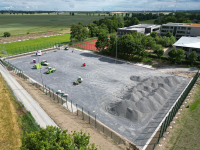 Sportplatz und Kunstrasenplatz